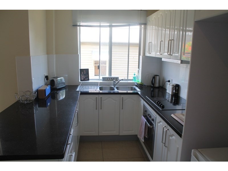 1/128 Racecourse Road, Ascot QLD 4007