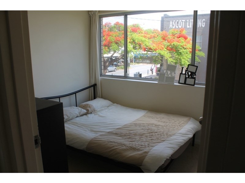 1/128 Racecourse Road, Ascot QLD 4007