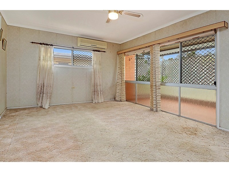 93 Dover Road, Redcliffe QLD 4020