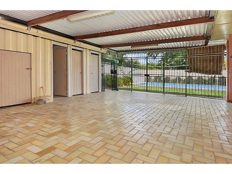 93 Dover Road, Redcliffe QLD 4020