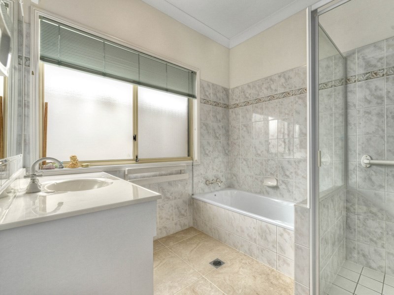 73A Palm Avenue, Ascot QLD 4007