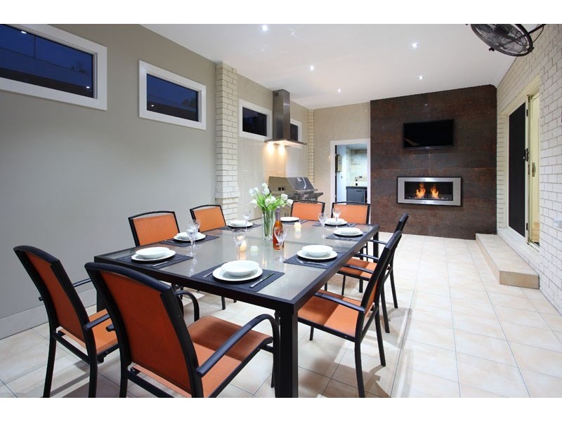 8 Orion Place, Bridgeman Downs QLD 4035