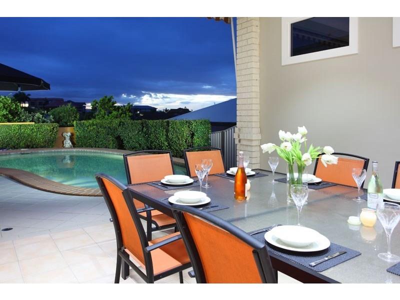 8 Orion Place, Bridgeman Downs QLD 4035