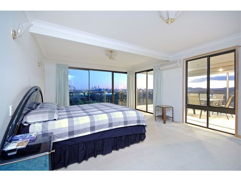 6 Comus Avenue, Ascot QLD 4007