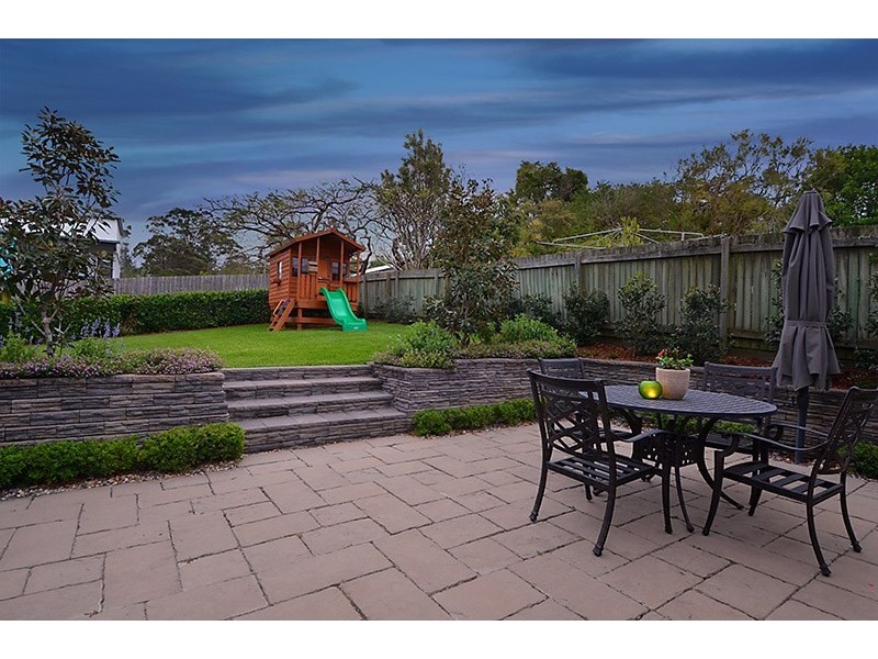 18 Robe Street, Newmarket QLD 4051