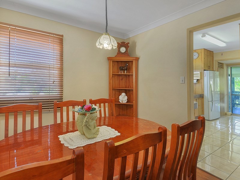 10 Landscape Street, Stafford Heights QLD 4053