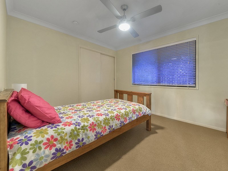 12 Tinaroo Court, Albany Creek QLD 4035