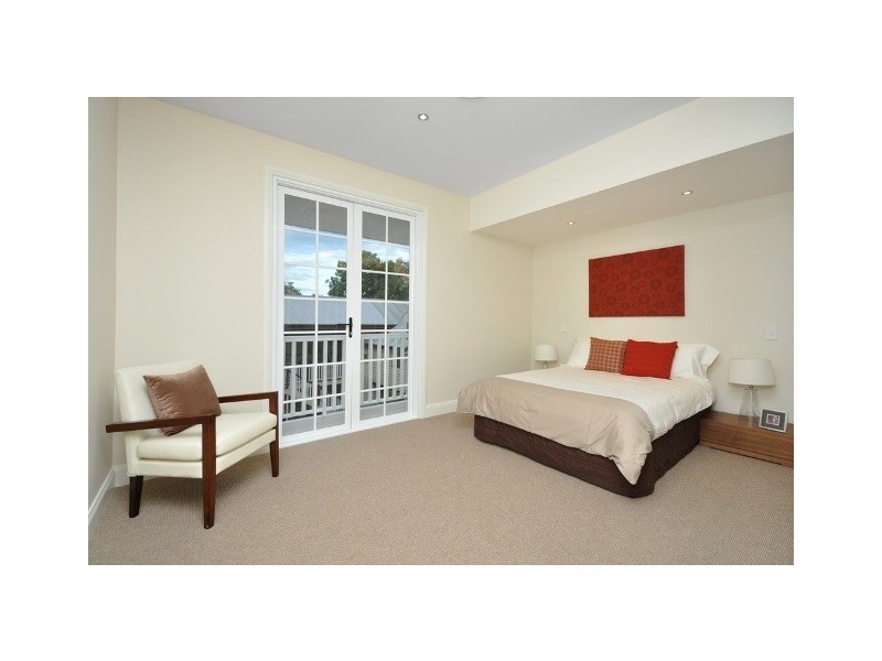 76 Palm Avenue, Ascot QLD 4007