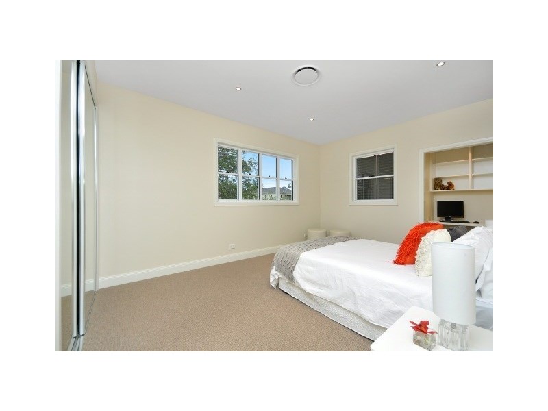 76 Palm Avenue, Ascot QLD 4007