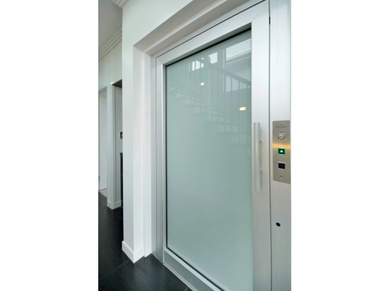 61 Raceview Avenue, Hendra QLD 4011