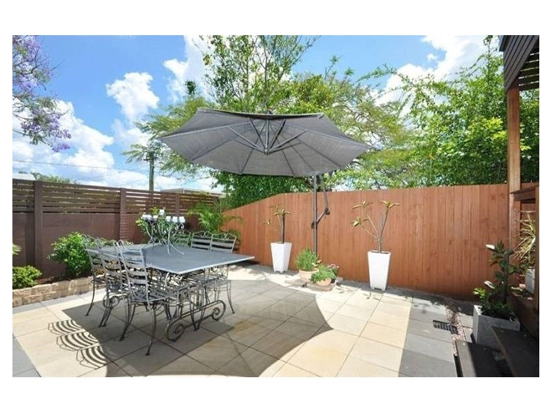 1/30 Hedley Avenue, Nundah QLD 4012