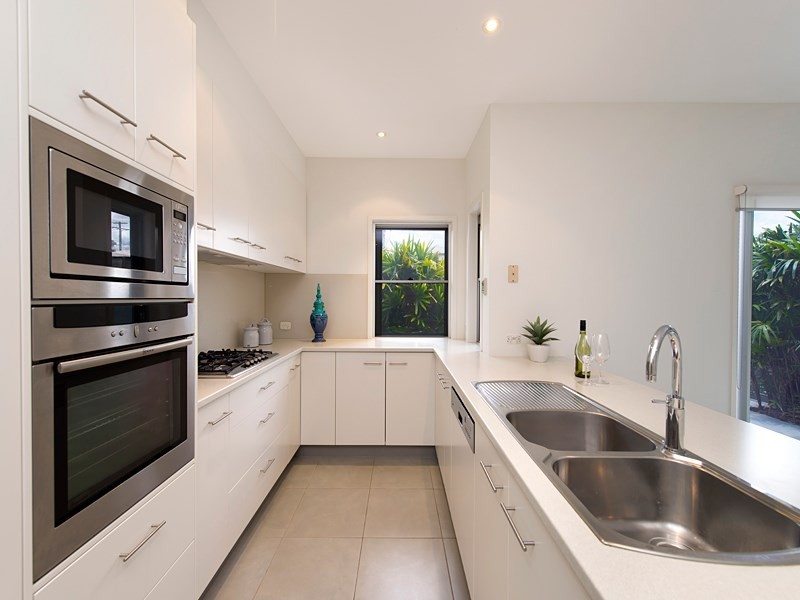 7 Rule Street, Hendra QLD 4011