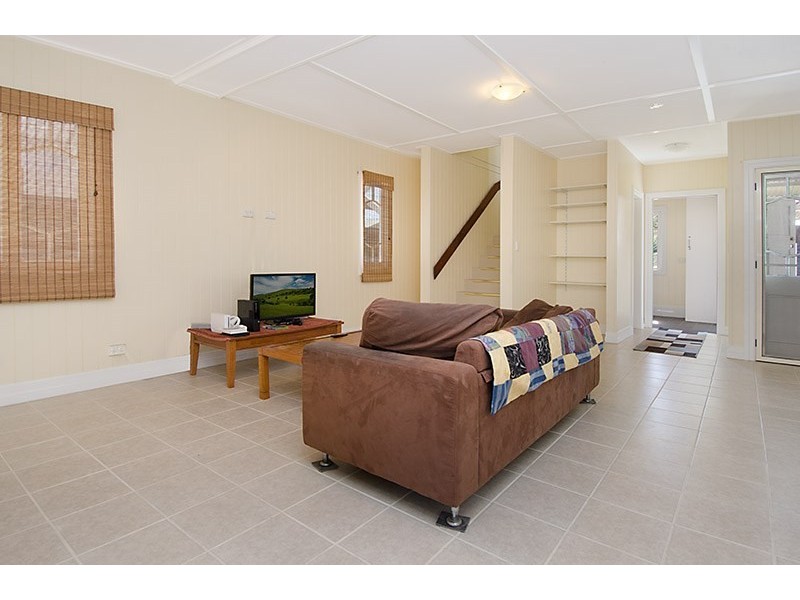 24 Webster Avenue, Hendra QLD 4011