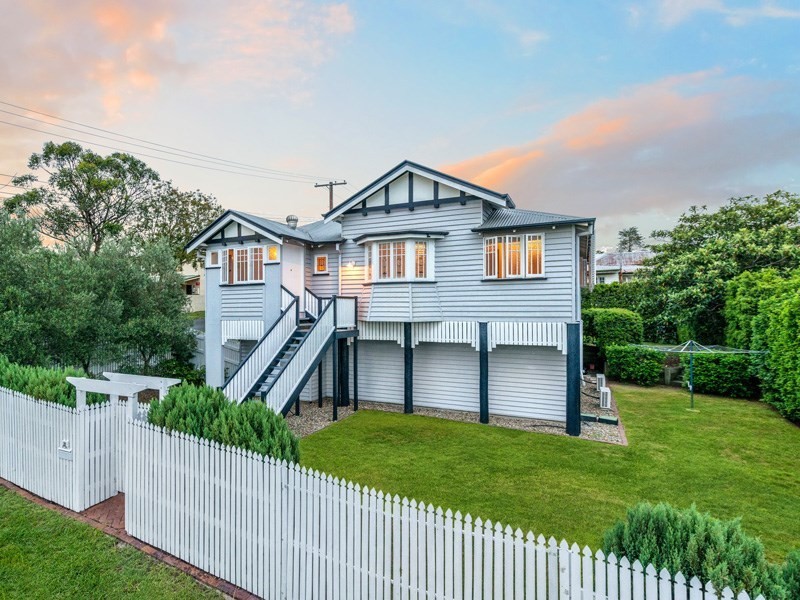 10 Marne Road, Albion QLD 4010