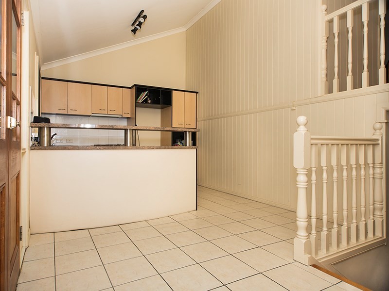 49 Lamont Road, Wilston QLD 4051