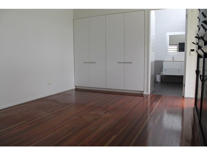 22 Royal Terrace, Hamilton QLD 4007