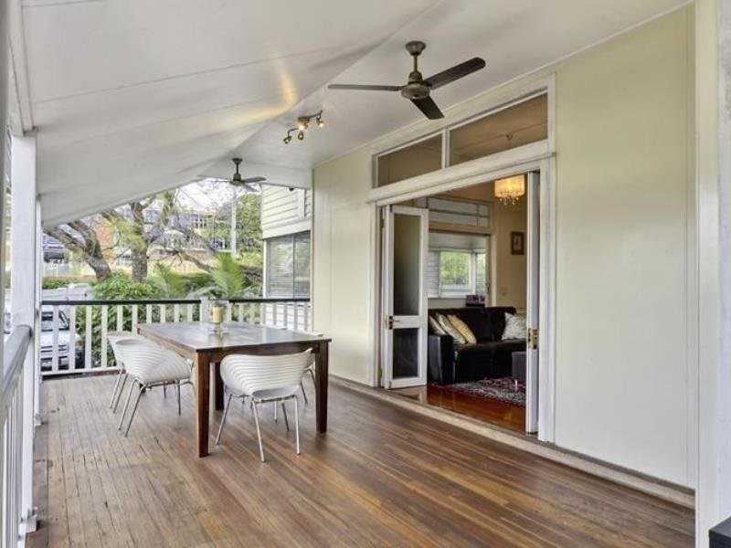 29 Lapraik Street, Clayfield QLD 4011