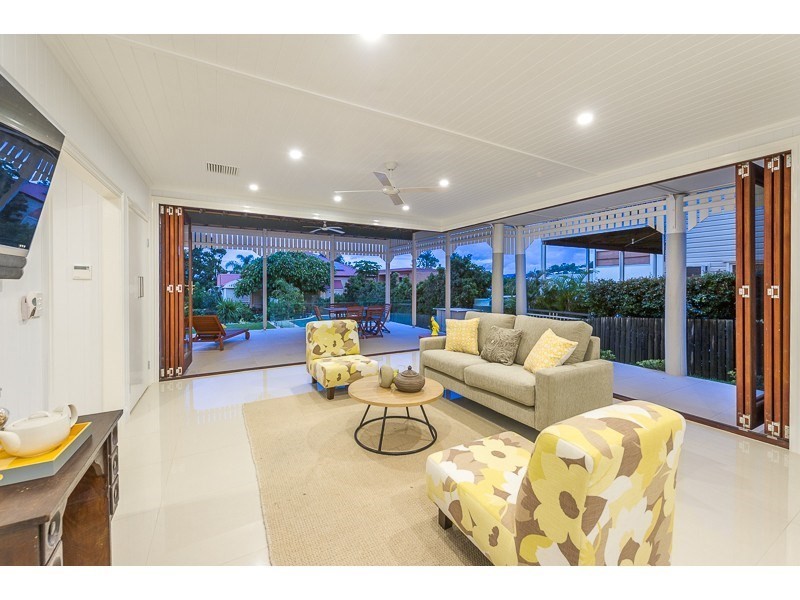 49 Angliss Street, Wilston QLD 4051