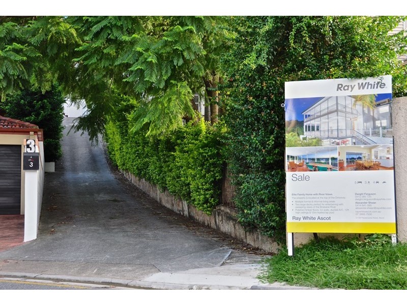 3 Arran Avenue, Hamilton QLD 4007