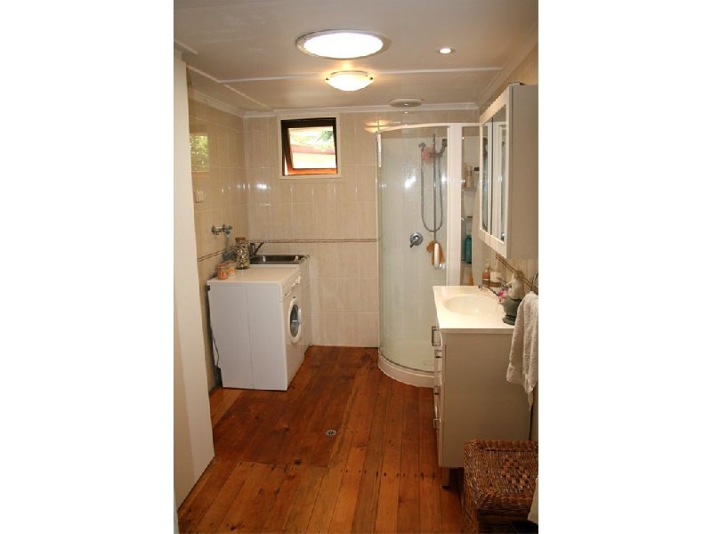 47 Winchester Street, Hamilton QLD 4007