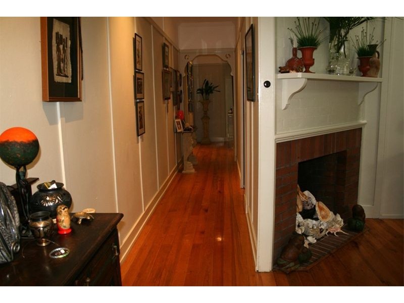 47 Winchester Street, Hamilton QLD 4007