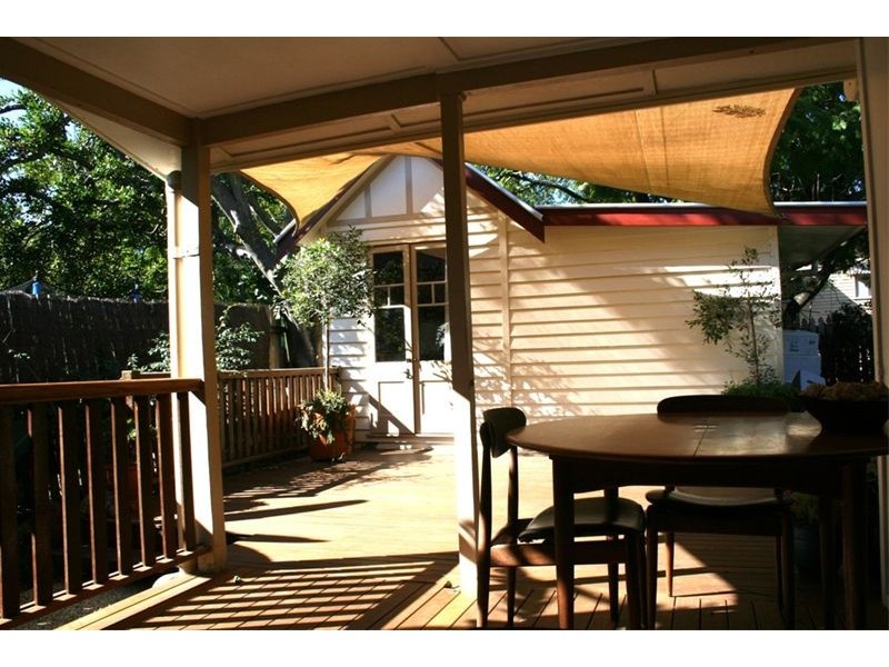 47 Winchester Street, Hamilton QLD 4007