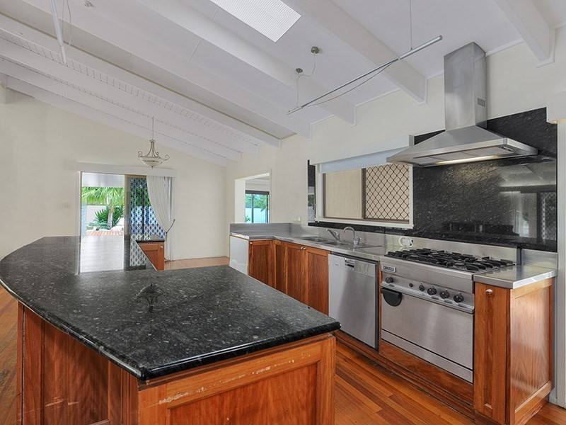 96 Idonia Street, Bridgeman Downs QLD 4035