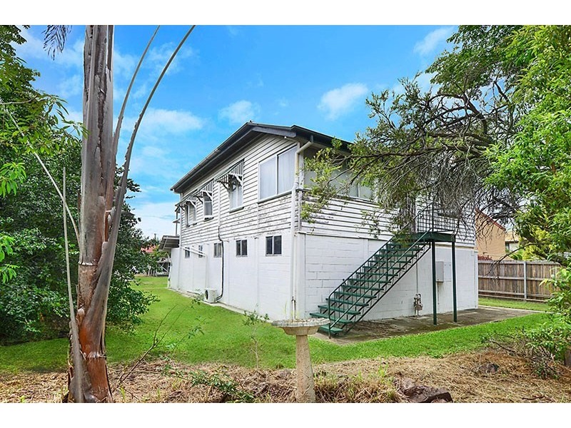 27 Buxton Street, Ascot QLD 4007