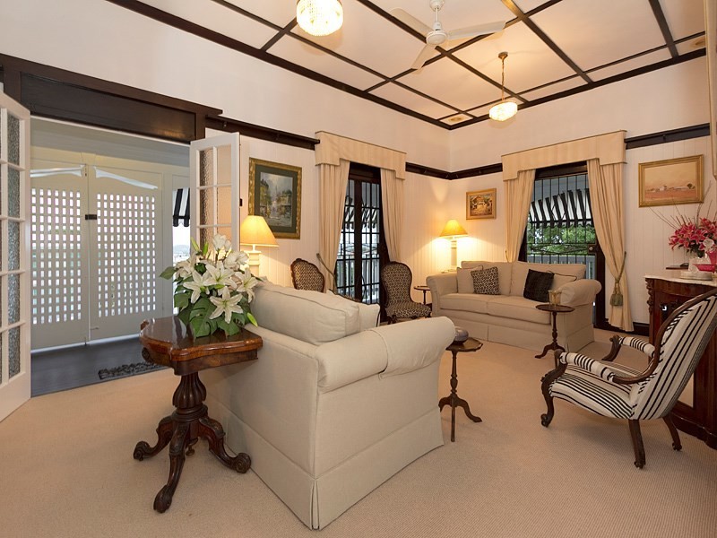 15 Towers Street (cnr Morgan Street), Ascot QLD 4007