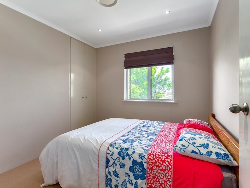 10/9 Rossiter Parade, Hamilton QLD 4007