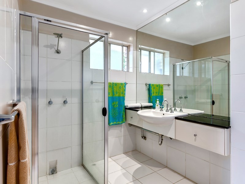 10/9 Rossiter Parade, Hamilton QLD 4007