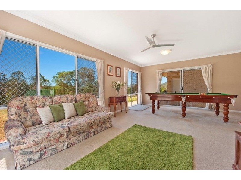 70 Basin Road, Samsonvale QLD 4520