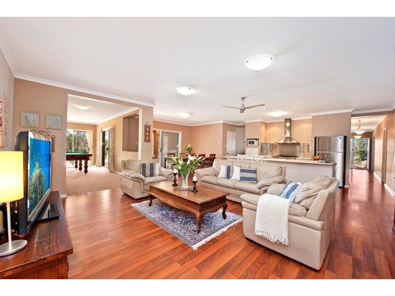 70 Basin Road, Samsonvale QLD 4520