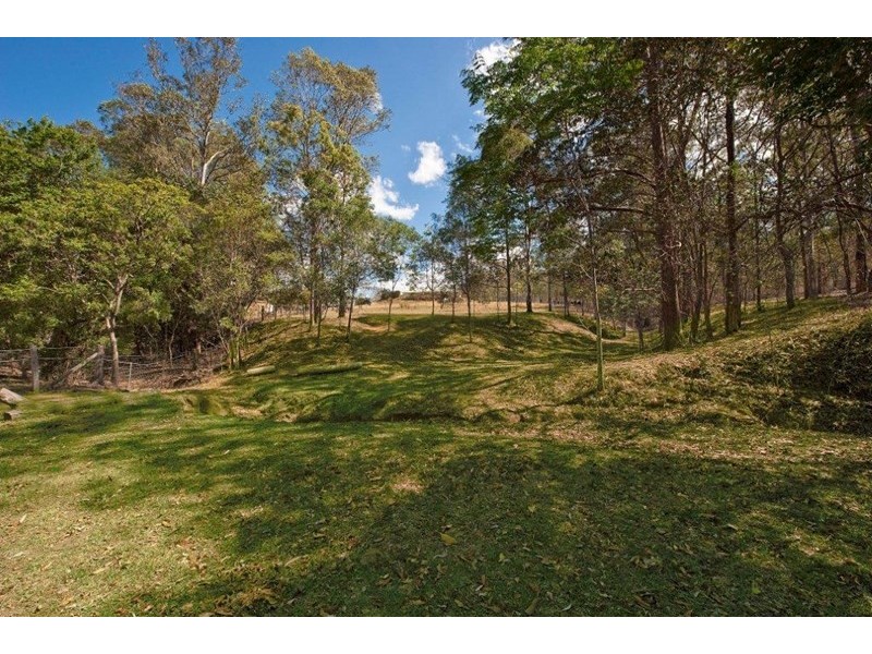 70 Basin Road, Samsonvale QLD 4520