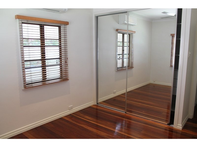 89 Hall Street, Alderley QLD 4051