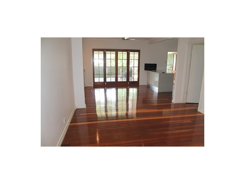 89 Hall Street, Alderley QLD 4051