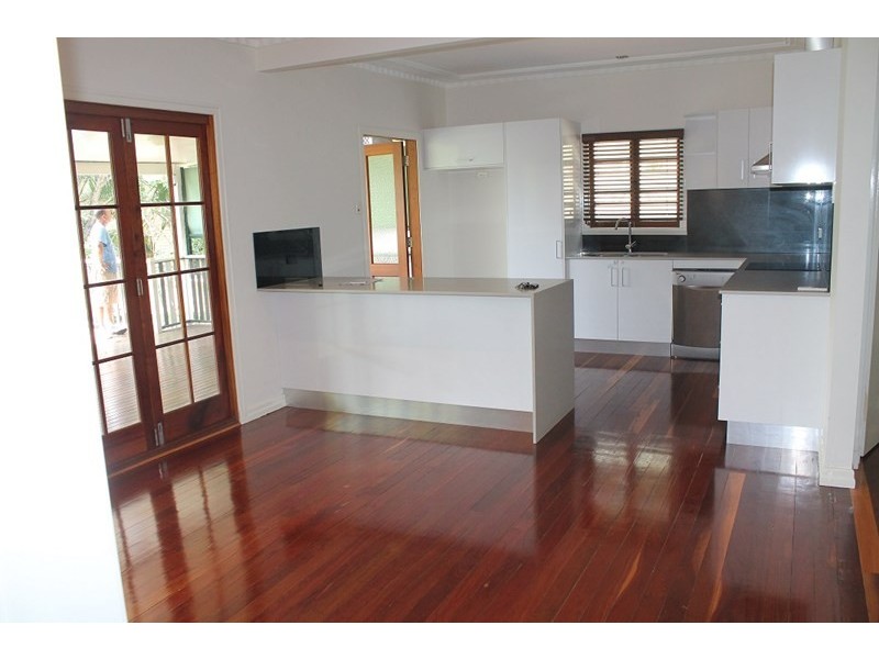 89 Hall Street, Alderley QLD 4051