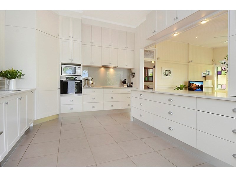 27 Newmarket Street, Hendra QLD 4011