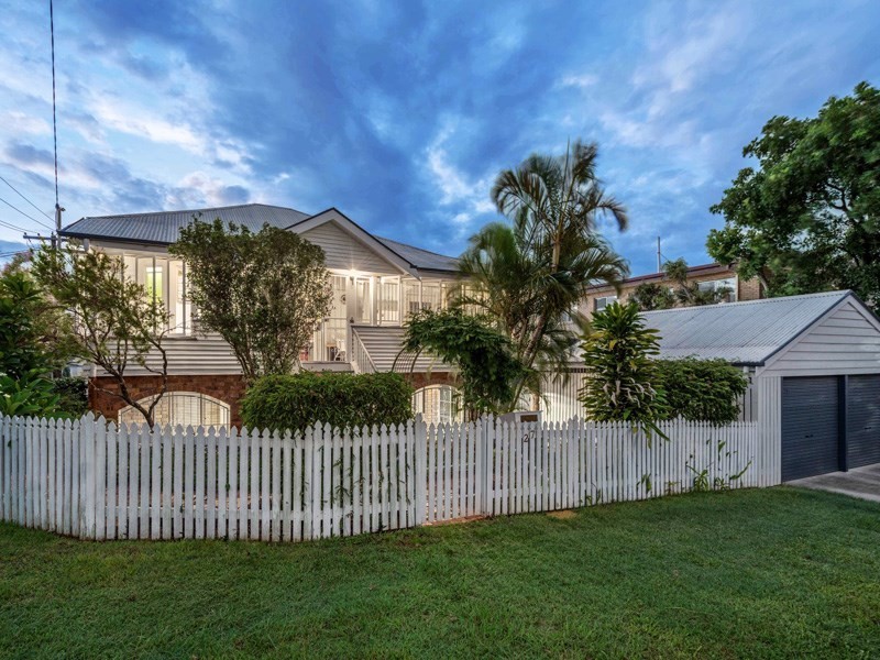 27 Denham Street, Clayfield QLD 4011