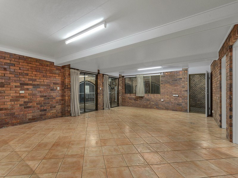 27 Denham Street, Clayfield QLD 4011