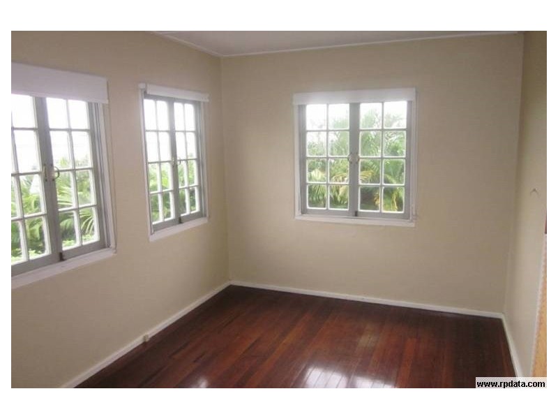 1-3/34 Creswick Street, Clayfield QLD 4011