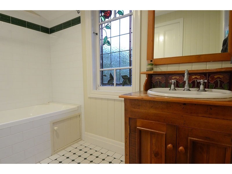 15 Laurel Avenue, Wilston QLD 4051