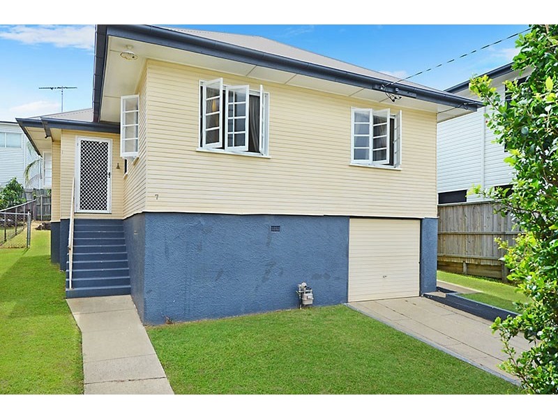 7 Fordham Street, Wavell Heights QLD 4012
