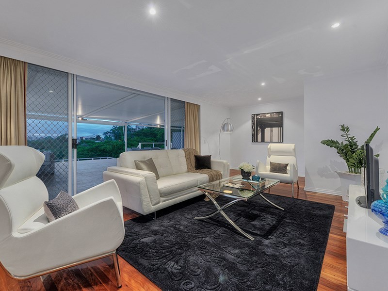 26 Mikado Street, Hamilton QLD 4007