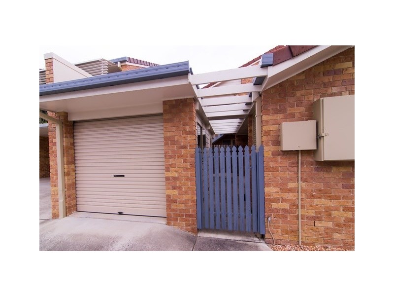1/34 Caroline Street, Woody Point QLD 4019