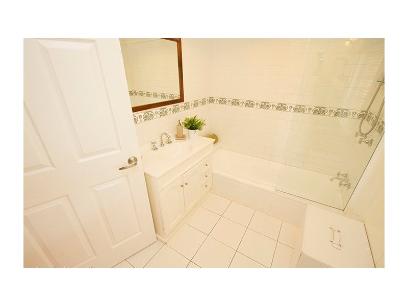 24 Cutbush Road, Everton Park QLD 4053