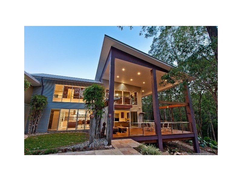 73 Neville Road, Bridgeman Downs QLD 4035