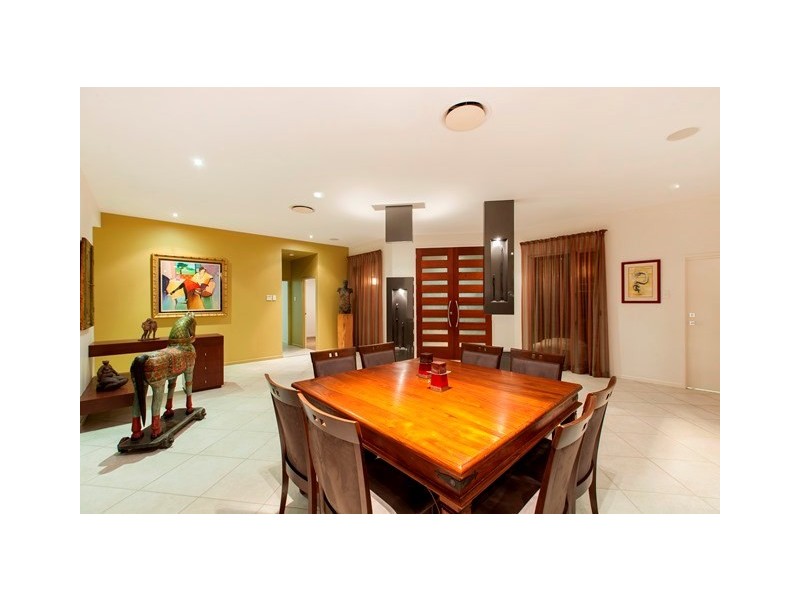 73 Neville Road, Bridgeman Downs QLD 4035