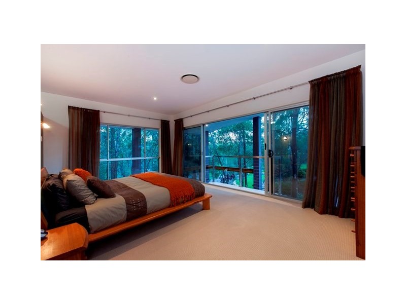 73 Neville Road, Bridgeman Downs QLD 4035