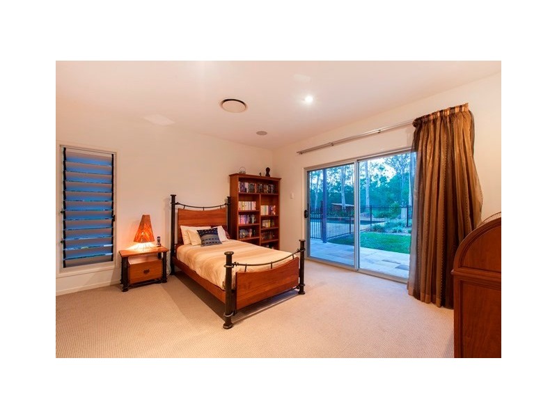 73 Neville Road, Bridgeman Downs QLD 4035